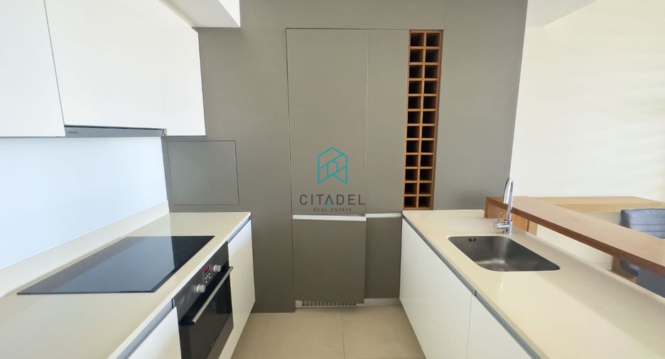 For rent and for sale 1 bed condo in Sathon, Bangkok
