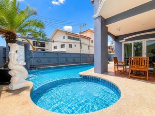 For rent 5 ベッドルーム villa in Bang Lamung, Chonburi