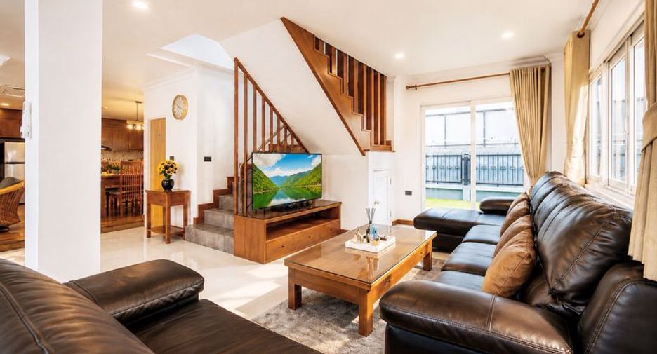 For rent 5 ベッドルーム villa in Bang Lamung, Chonburi