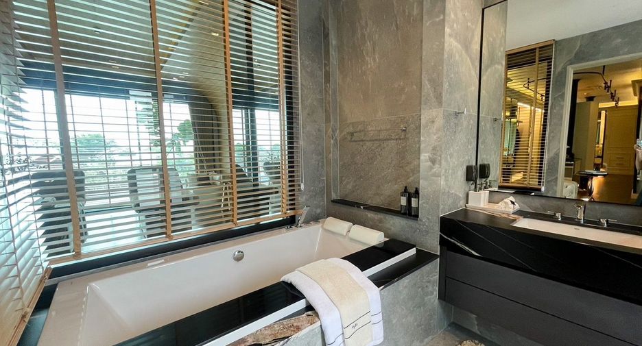 Casa en venta de 4 habitaciones en Bang Kapi, Bangkok