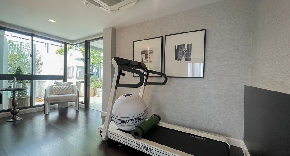 Casa en venta de 4 habitaciones en Bang Kapi, Bangkok