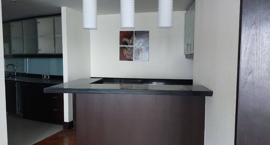 For rent and for sale 2 bedrooms condo in Sathon, Bangkok