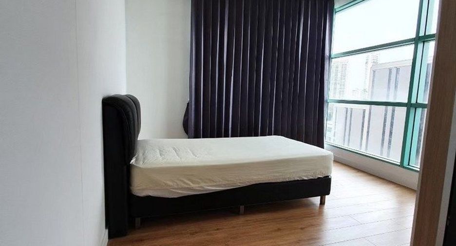 For rent 2 bedrooms condo in Bang Kho Laem, Bangkok