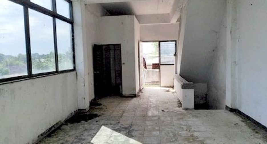 For sale 2 bedrooms retail Space in Mueang Roi Et, Roi Et