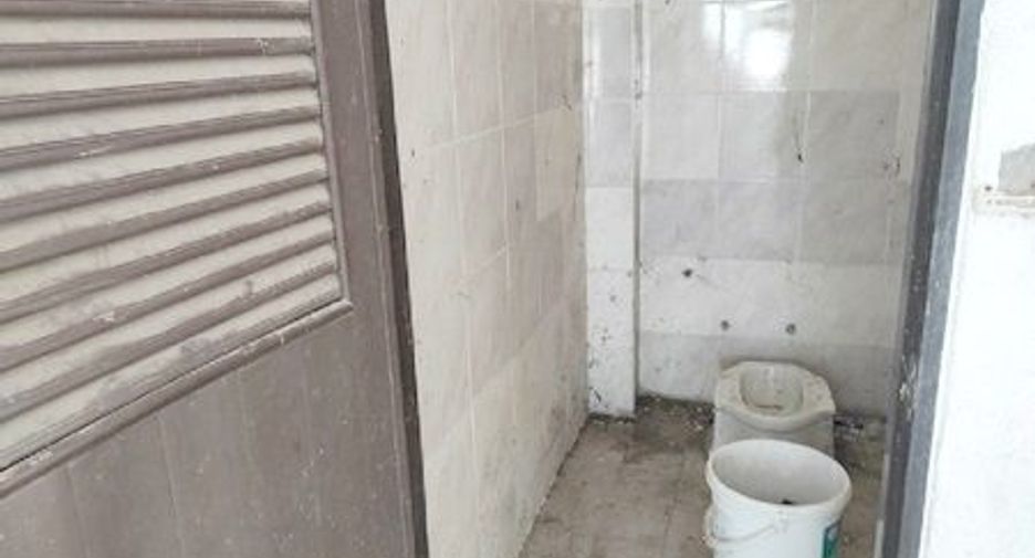 For sale 2 bedrooms retail Space in Mueang Roi Et, Roi Et