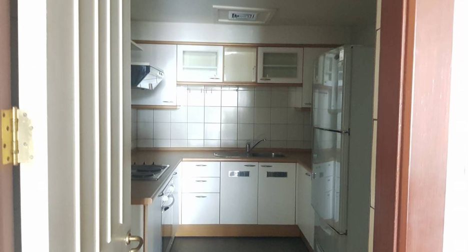 For sale 2 bedrooms condo in Pathum Wan, Bangkok