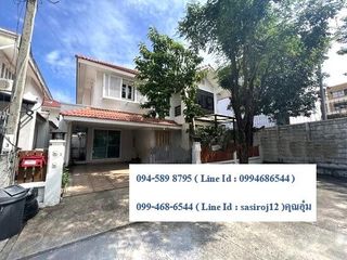 For rent 3 bedrooms house in Bang Kapi, Bangkok