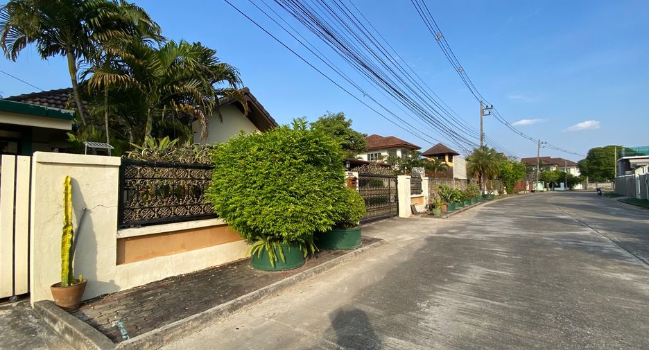 For sale 2 bedrooms house in Hang Dong, Chiang Mai