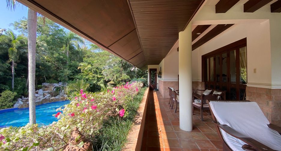 For rent and for sale 6 bedrooms house in San Sai, Chiang Mai