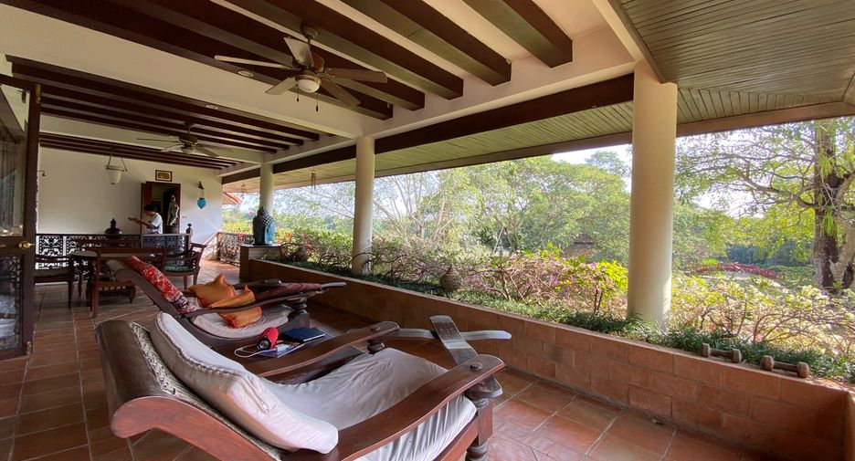 For rent and for sale 6 bedrooms house in San Sai, Chiang Mai