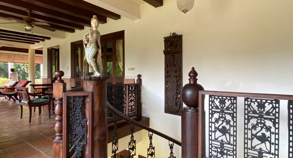 For rent and for sale 6 bedrooms house in San Sai, Chiang Mai