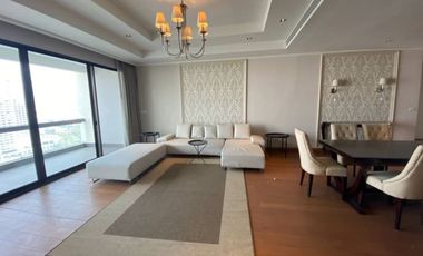 Wohnung zur Miete mit 3 Zimmer in Bang Rak, Bangkok
