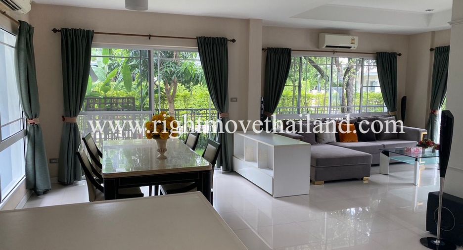 For rent 3 bedrooms house in Phasi Charoen, Bangkok
