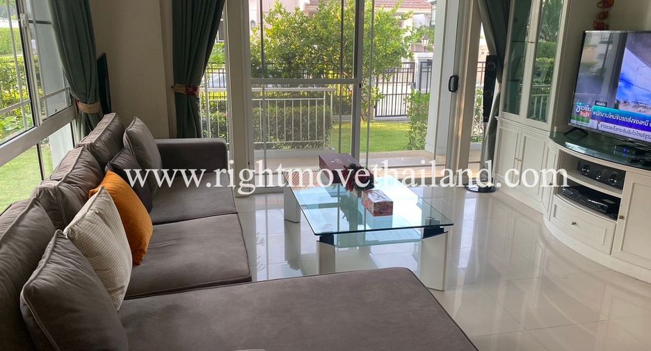 For rent 3 bedrooms house in Phasi Charoen, Bangkok