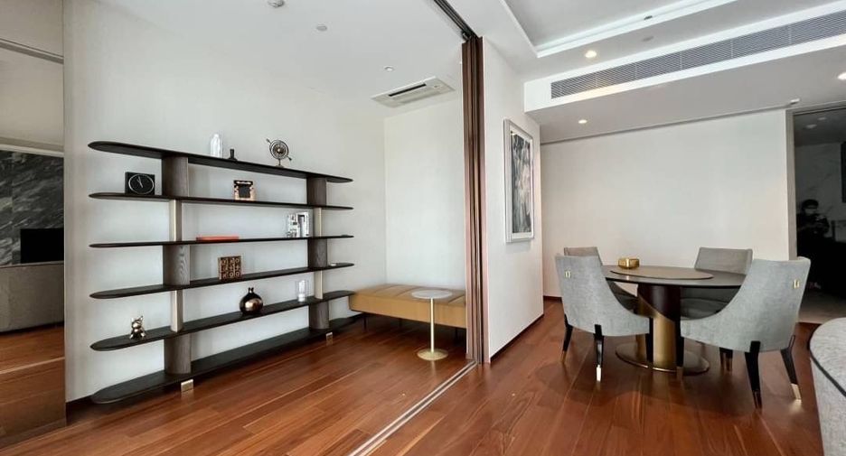 Condo en alquiler de 2 habitaciones en Khlong Toei, Bangkok