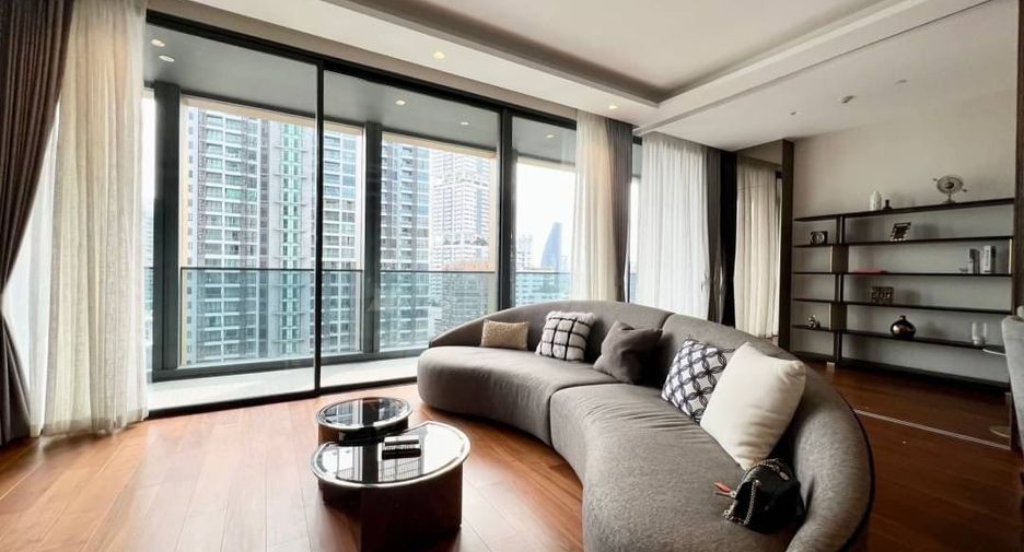 Condo en alquiler de 2 habitaciones en Khlong Toei, Bangkok