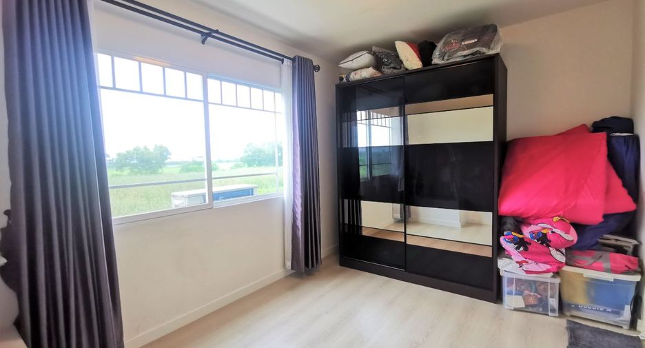 For sale 2 bedrooms townhouse in Lam Luk Ka, Pathum Thani