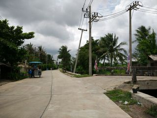 For rent and for sale 5 bed warehouse in Krathum Baen, Samut Sakhon
