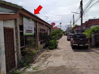 Reihenhaus zum Kauf mit 3 Zimmer in Ban Pong, Ratchaburi