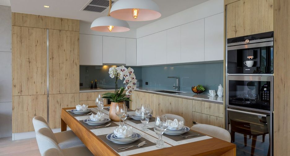 For sale 2 bedrooms condo in Kathu, Phuket