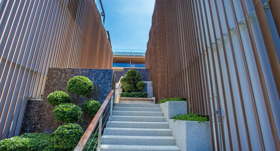 For sale 2 bedrooms condo in Kathu, Phuket