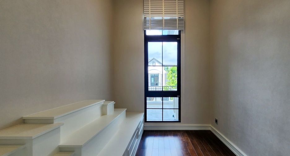 For rent and for sale 4 bedrooms house in Prawet, Bangkok