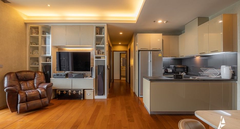 For sale 2 bedrooms condo in Watthana, Bangkok