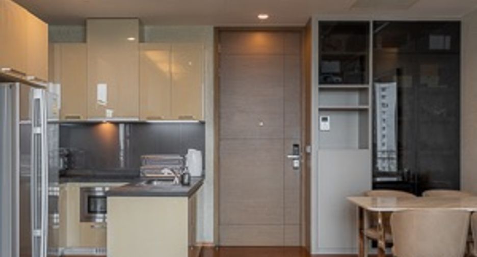 For sale 2 bedrooms condo in Watthana, Bangkok