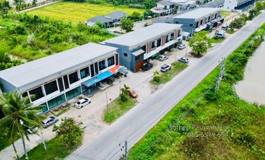 ขาย 2 เตียง พื้นที่ค้าปลีก ใน บ้านค่าย, ระยอง