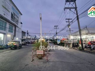 For sale 2 Beds townhouse in Lam Luk Ka, Pathum Thani