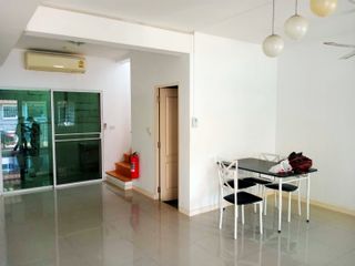 For rent 2 bed townhouse in Thung Khru, Bangkok
