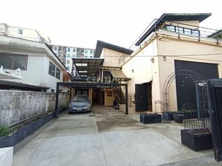 For rent and for sale 7 bed office in Din Daeng, Bangkok