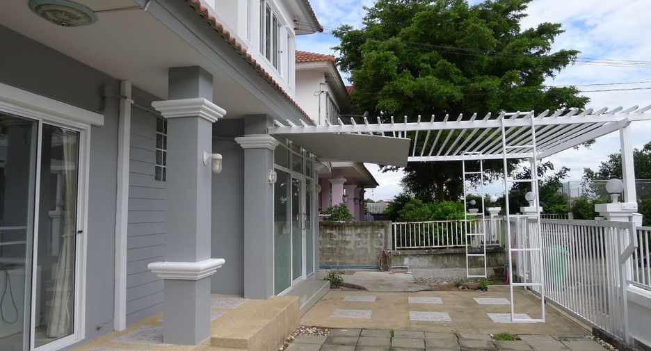 For rent and for sale 4 bedrooms house in Bang Bua Thong, Nonthaburi