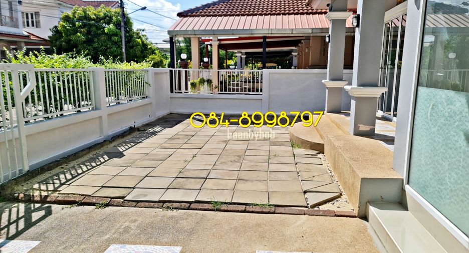 For rent and for sale 4 bedrooms house in Bang Bua Thong, Nonthaburi