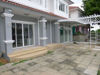 ให้เช่า และ ขาย 4 เตียง บ้านเดี่ยว ใน บางบัวทอง, นนทบุรี