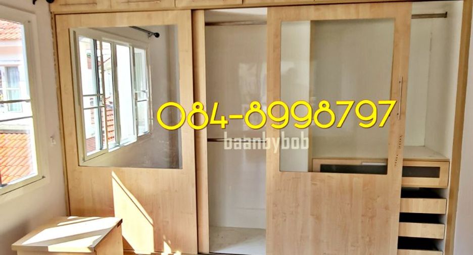 For rent and for sale 4 bedrooms house in Bang Bua Thong, Nonthaburi
