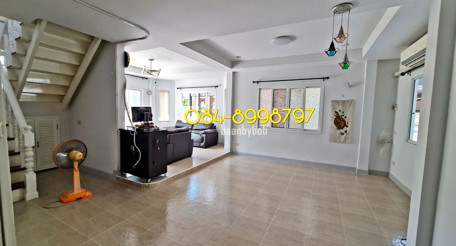 For rent and for sale 4 bedrooms house in Bang Bua Thong, Nonthaburi