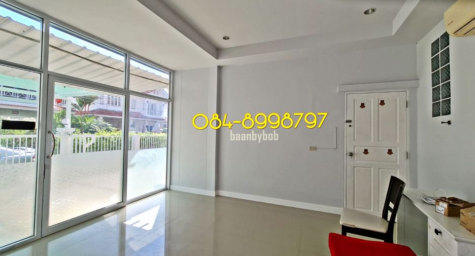 For rent and for sale 4 bedrooms house in Bang Bua Thong, Nonthaburi