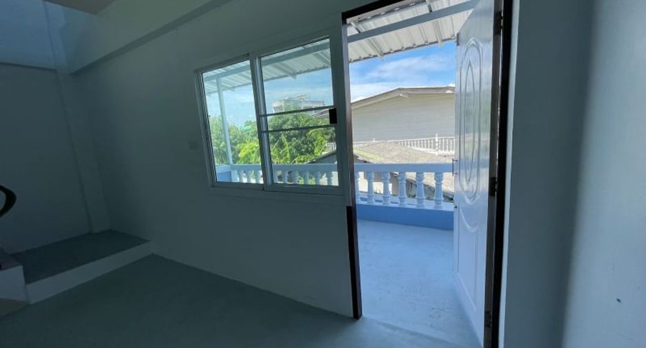 For rent and for sale retail Space in Si Racha, Chonburi