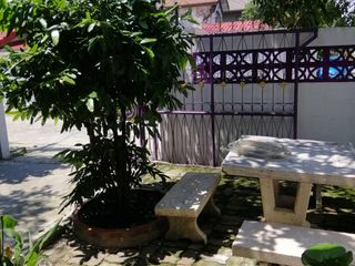 For rent 2 bedrooms house in Saphan Sung, Bangkok