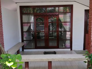 For rent 2 bedrooms house in Saphan Sung, Bangkok