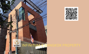For sale 4 bedrooms house in Phaya Thai, Bangkok