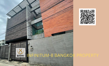 For sale 4 bedrooms house in Phaya Thai, Bangkok