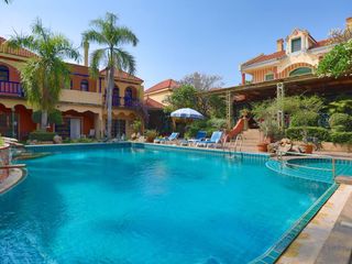 For sale 72 bed hotel in East Pattaya, Pattaya