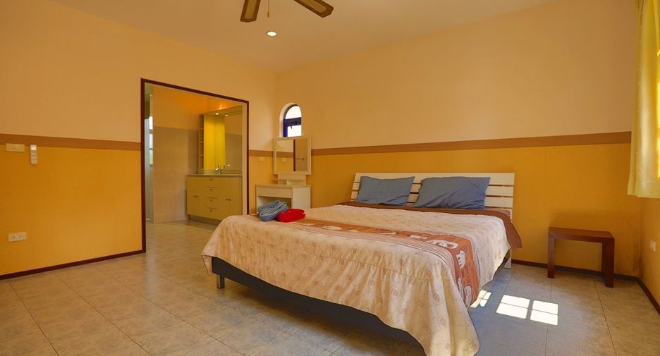 Hotel en venta de 72 habitaciones en Bang Lamung, Chonburi