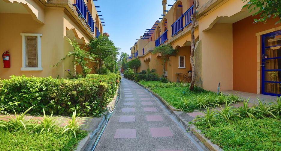 Hotel en venta de 72 habitaciones en Bang Lamung, Chonburi