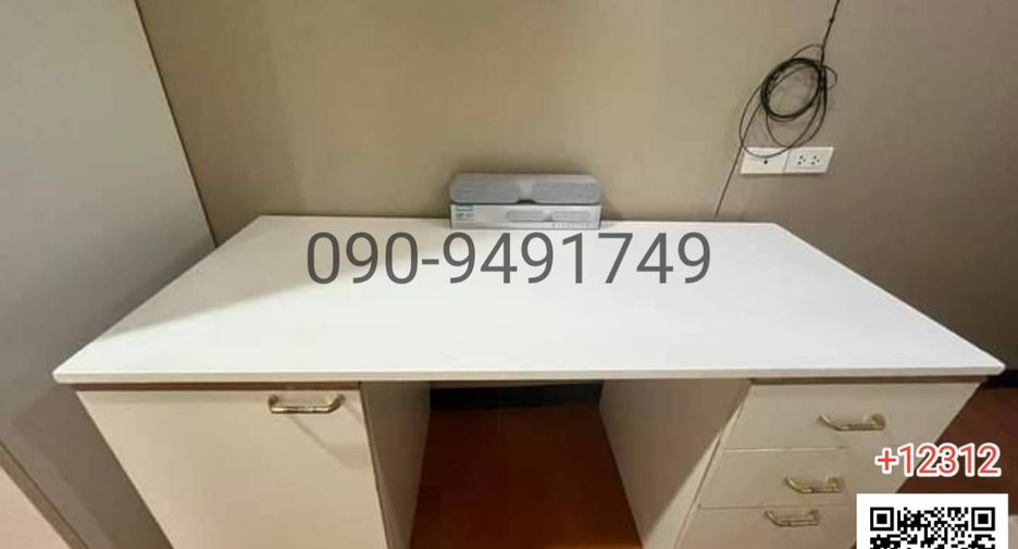 For sale 2 bedrooms condo in Wang Thonglang, Bangkok