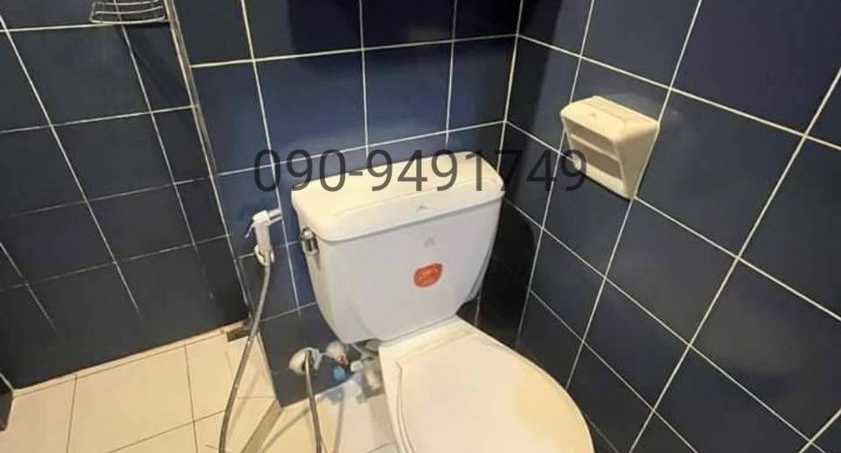 For sale 2 bedrooms condo in Wang Thonglang, Bangkok