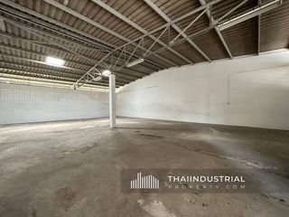 For rent warehouse in Mueang Samut Prakan, Samut Prakan