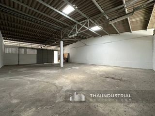 For rent warehouse in Mueang Samut Prakan, Samut Prakan